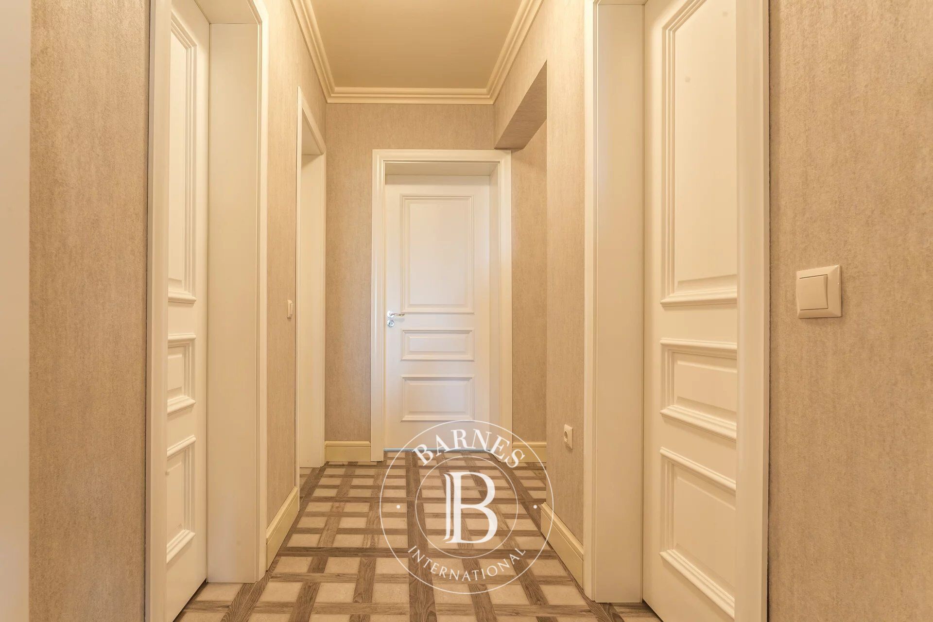 Daire Varna - picture 11