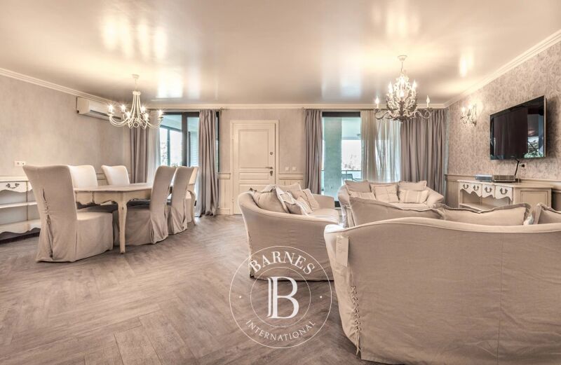 Venta, Piso Varna - picture 1