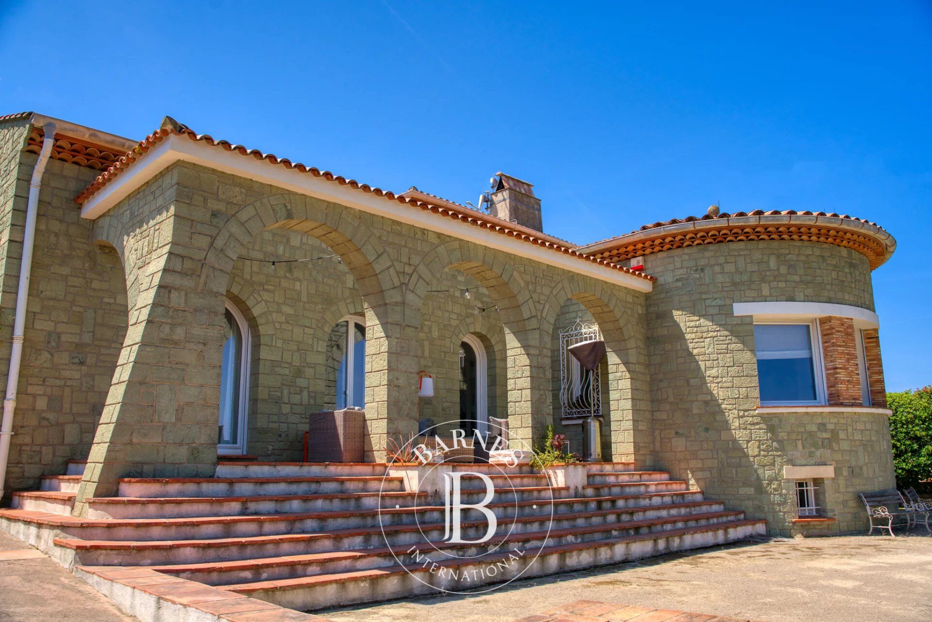 SAINT-TROPEZ - VILLAGE CENTER - 4 BEDROOMS - SWIMMING POOL - SEA VIEW - picture 1