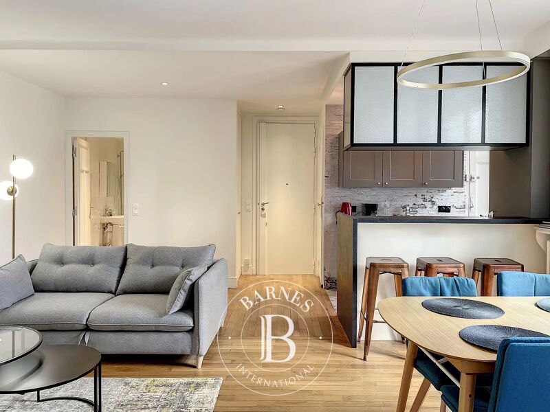 For Rent Apartment | Paris 17ème - picture 2
