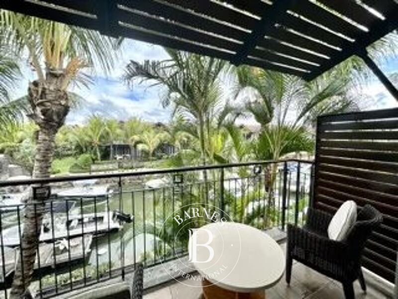 Venta, Dúplex Rivière Noire - picture 1