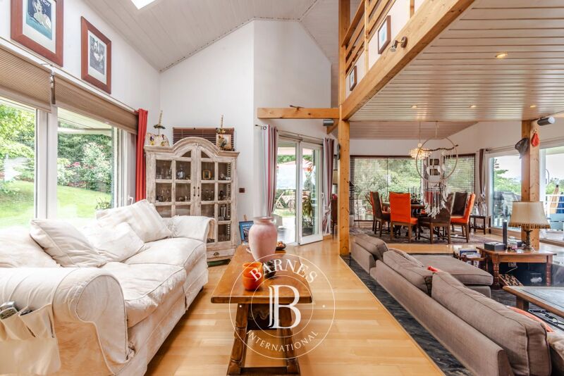 Venta, Villa Neuvecelle - picture 3