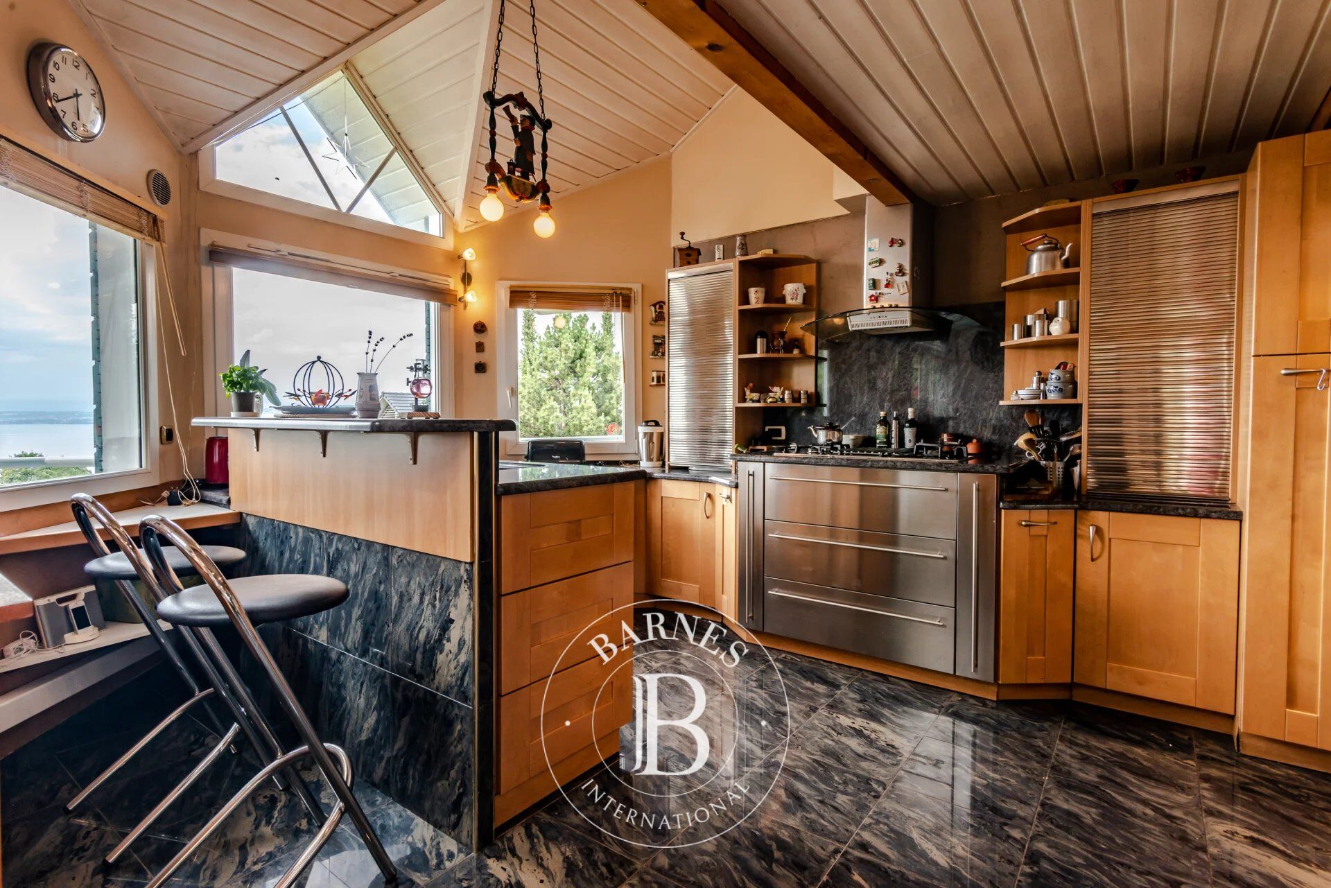 Villa Neuvecelle - picture 16