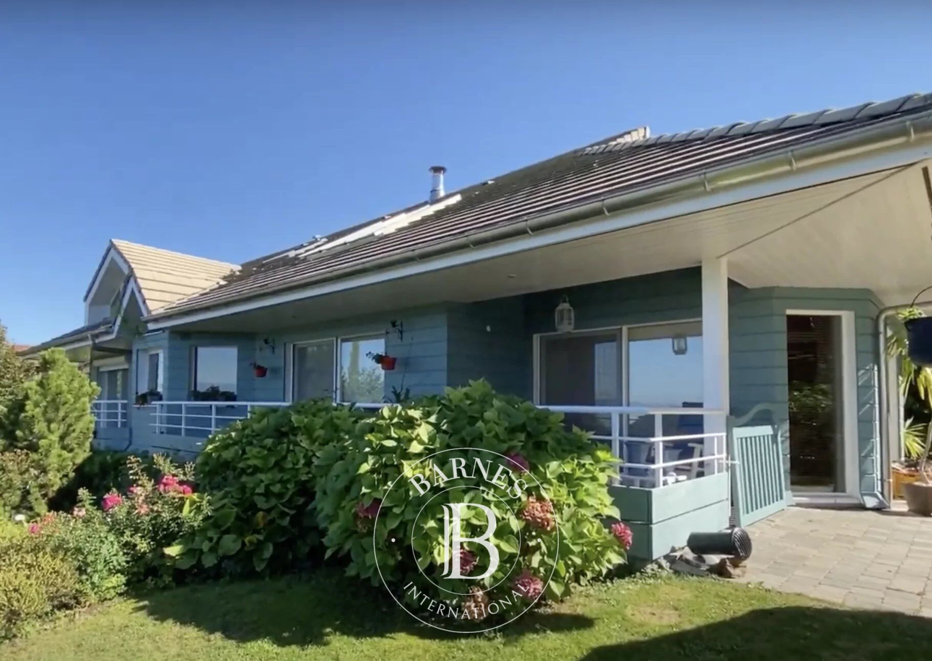 Villa Neuvecelle - picture 9