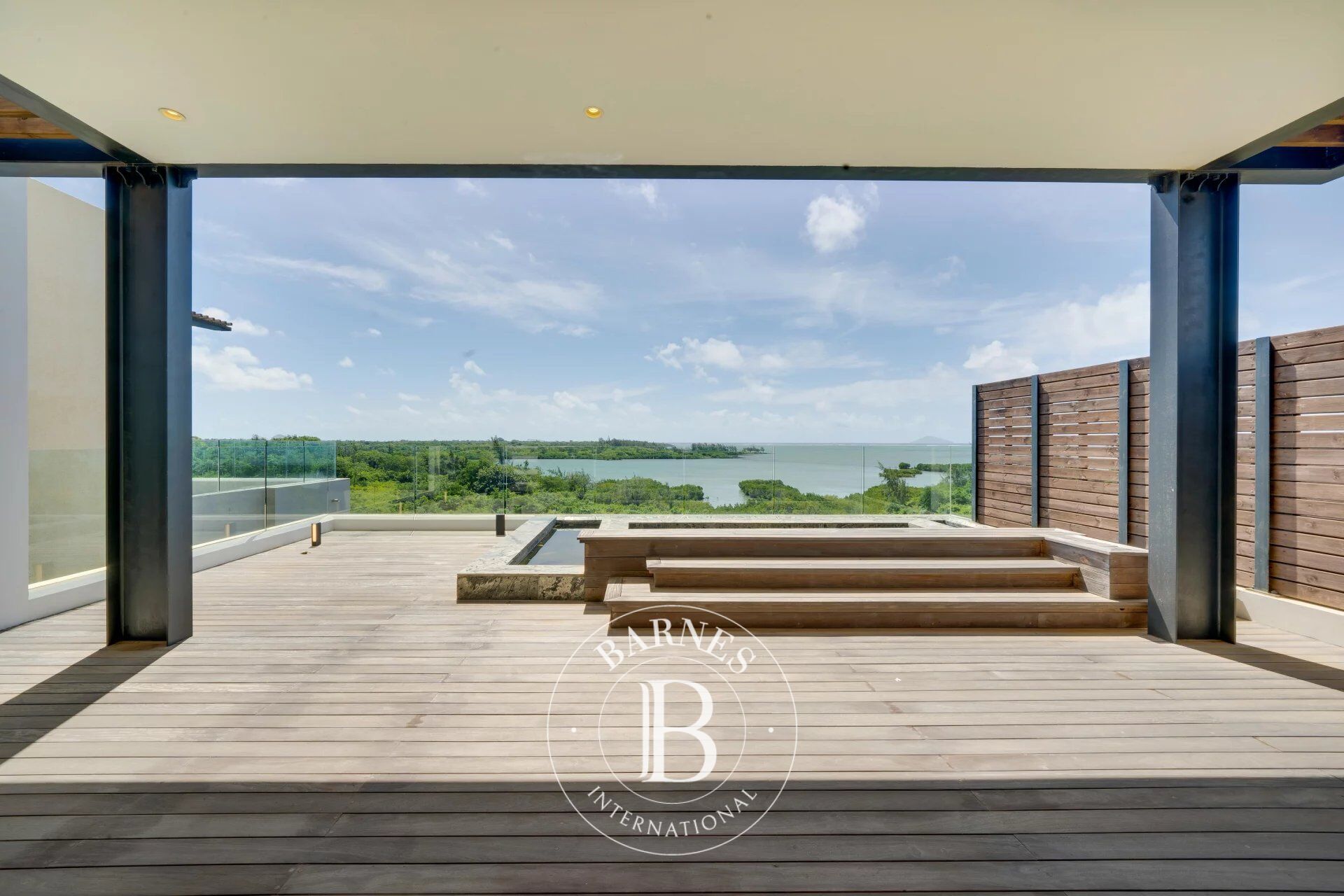 Penthouse Saint-Antoine - picture 12