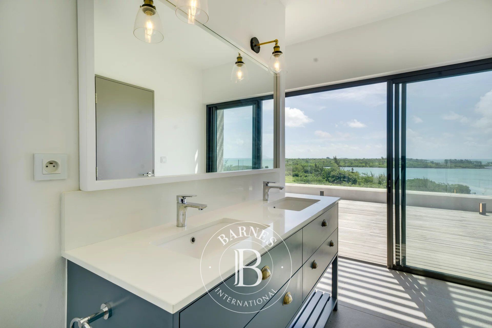 Penthouse Saint-Antoine - picture 13