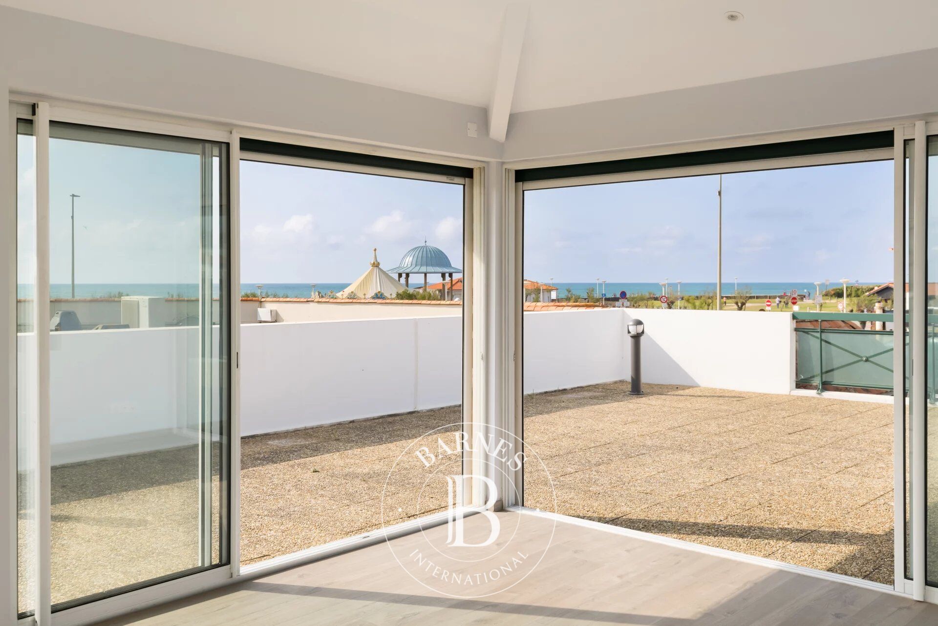 ANGLET, APARTAMENTO EN ÚLTIMA PLANTA, GRAN TERRAZA CON VISTA AL MAR - picture 1