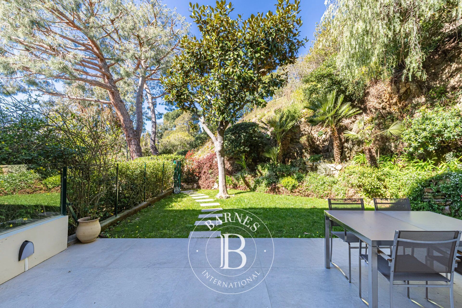 CANNES CALIFORNIE - GARDEN WITH SEA VIEW - 4 BEDROOMS - picture 1