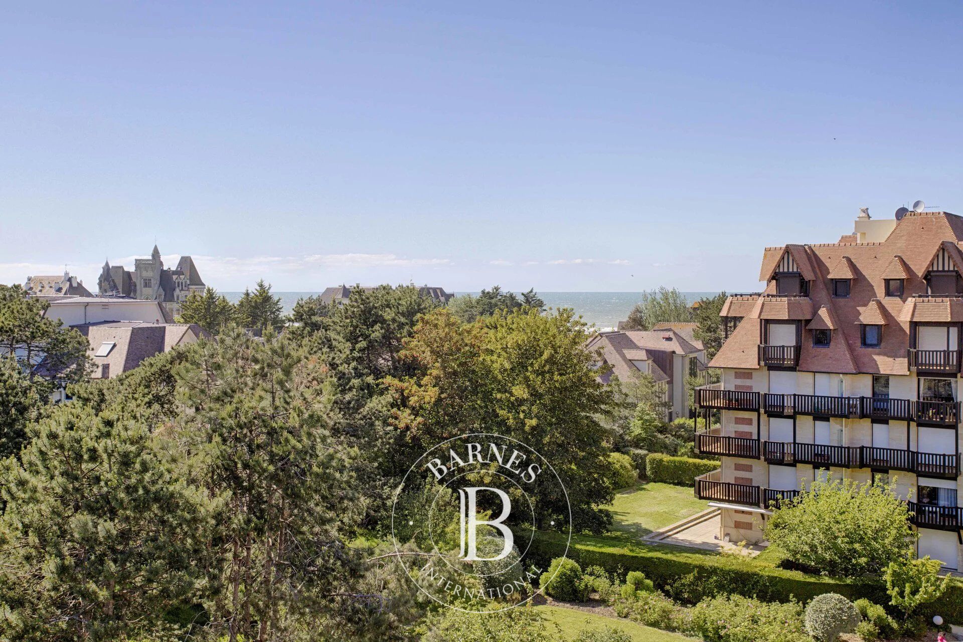 DEAUVILLE - TOURGEVILLE - 2-BEDROOM APARTMENT - TERRACE - picture 1