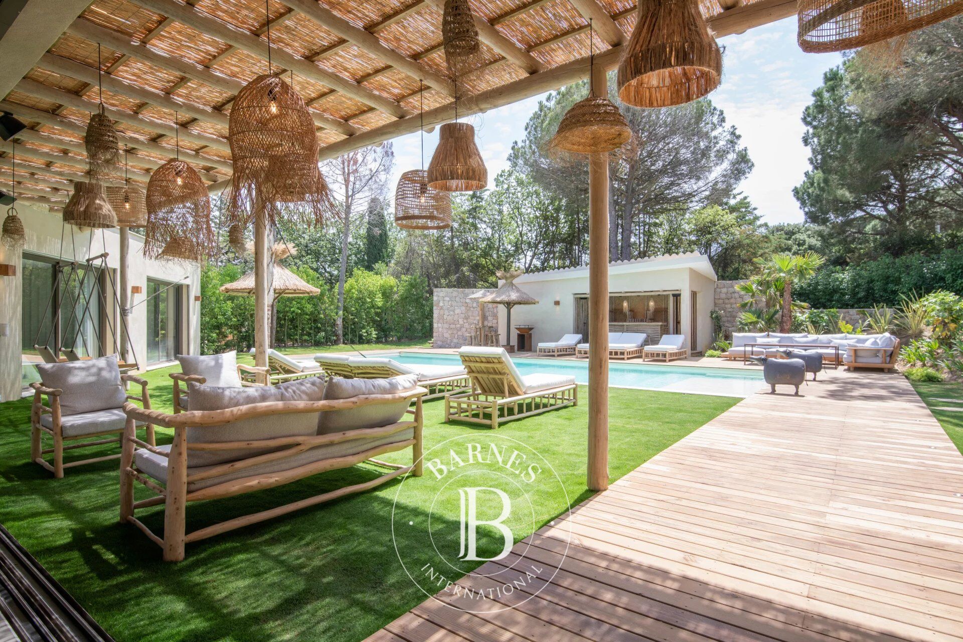 RAMATUELLE - VILLA 6 BEDROOM - SWIMMING POOL - picture 3