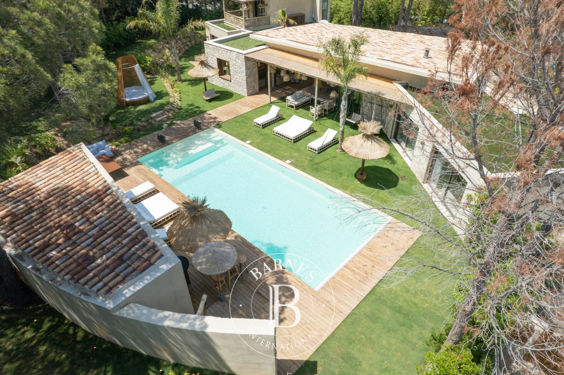 RAMATUELLE - VILLA 6 BEDROOM - SWIMMING POOL - picture 1