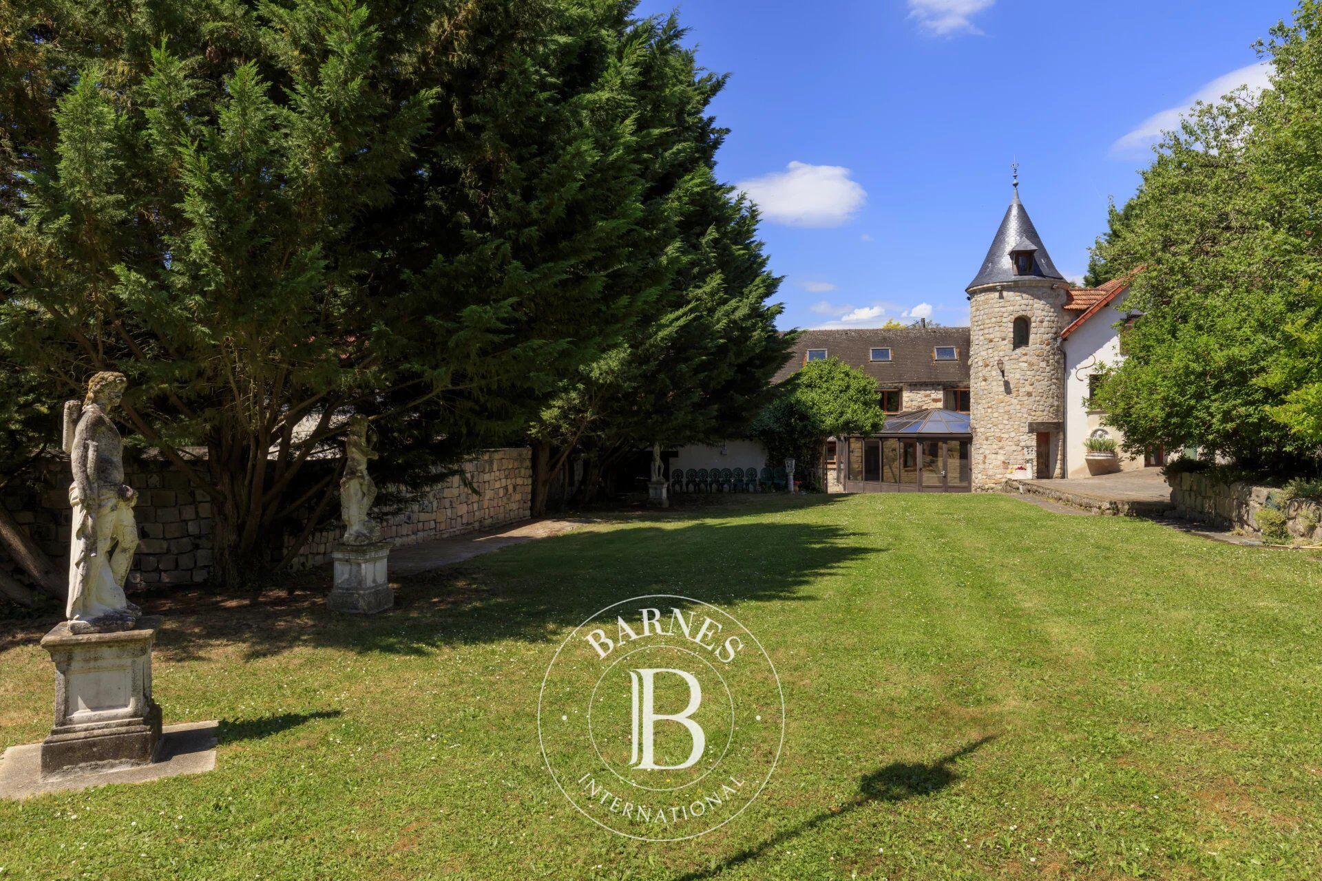 Casa Linas - picture 1