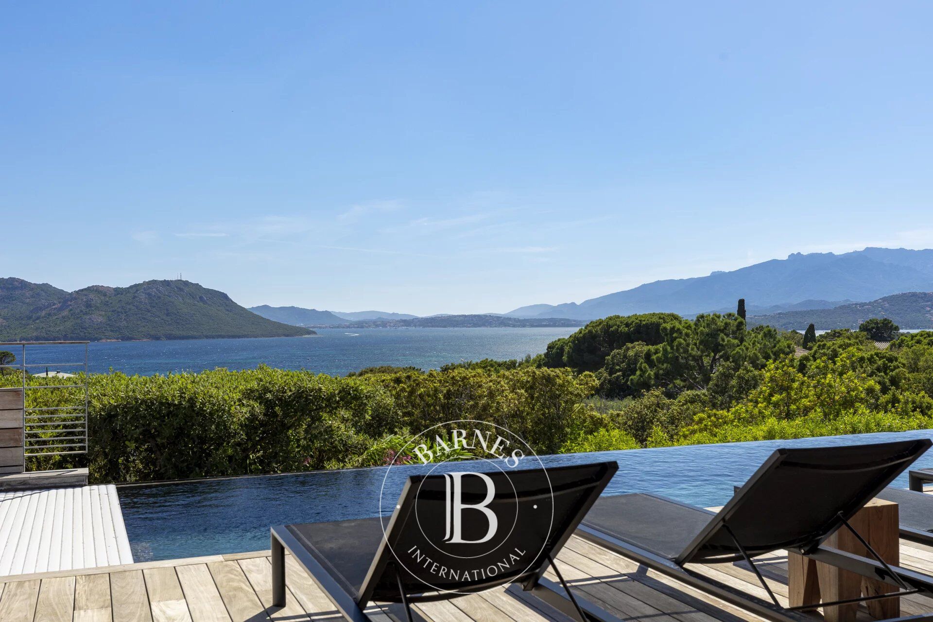 Villa Porto-Vecchio - picture 2