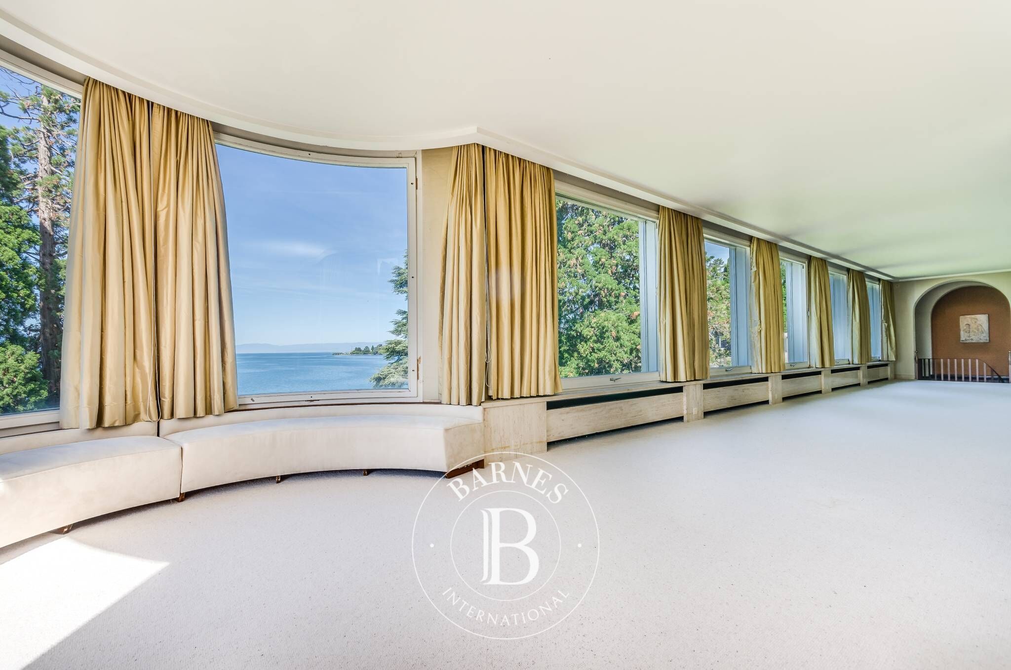 Zu verkaufen, Herrenhaus Montreux - picture 3