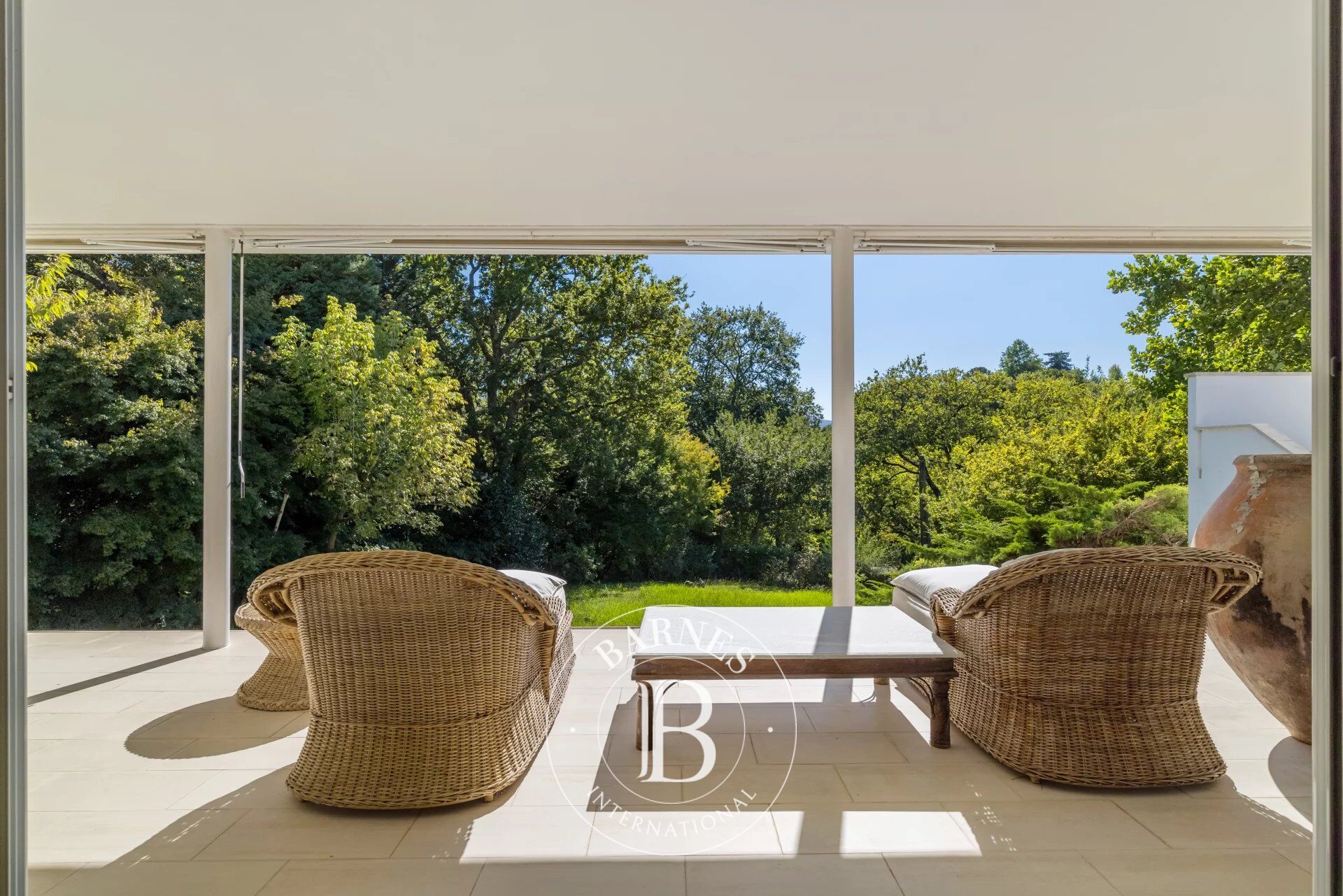 SAINT JEAN DE LUZ, MAISON COMTEMPORAINE  AU CALME - picture 3