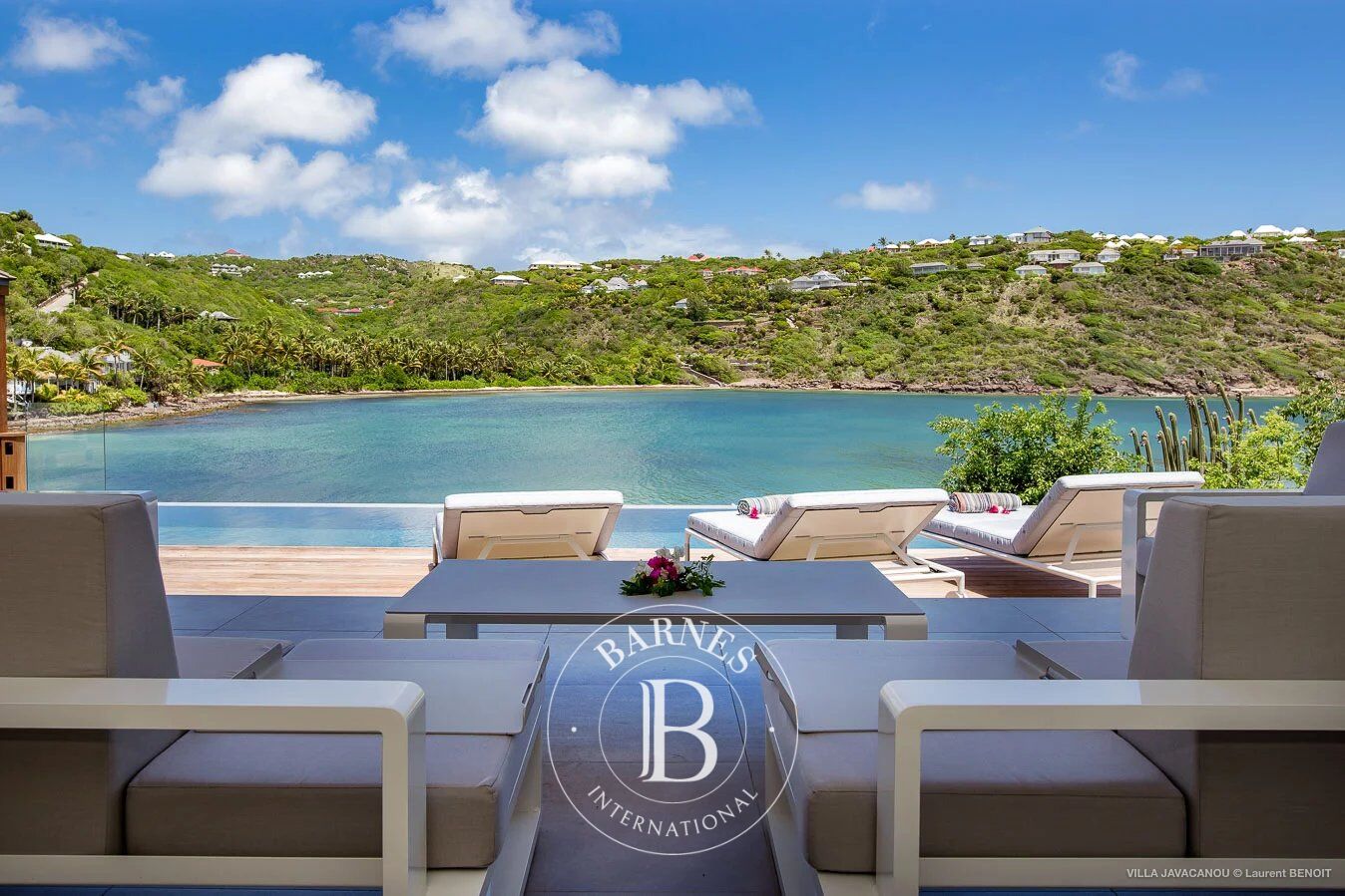 Sublime 3 bedroom villa - picture 1