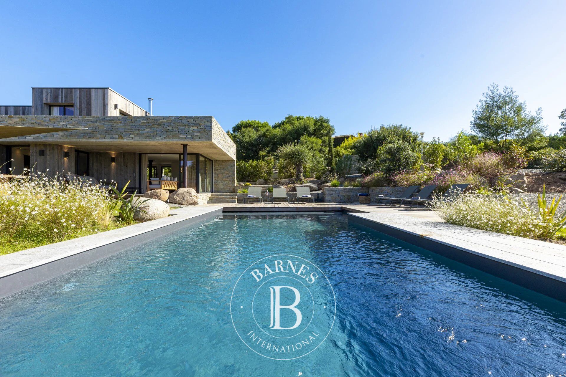 Villa Zonza - picture 1