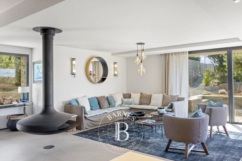 À louer Villa | Sainte-Lucie-de-Porto-Vecchio - picture 3