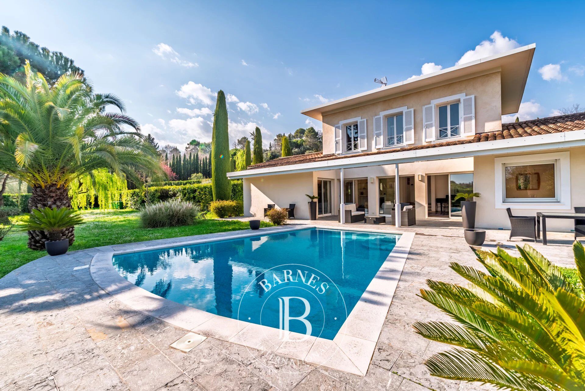 Walking distance from Valbonne village - South exposure villa with pool and studio - picture 3