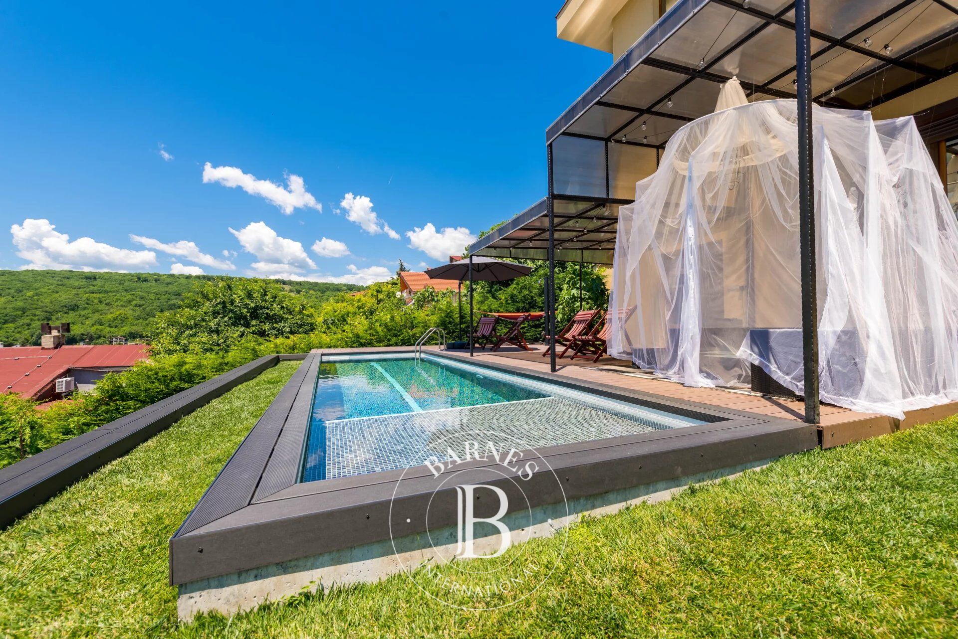 Designer villa with panoramic views of the sea and the beach of Albena - picture 3