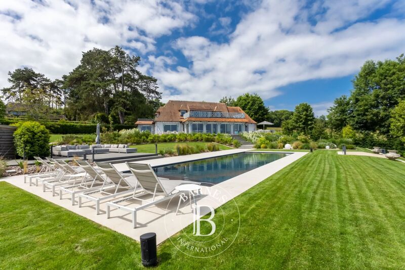 For Rent Property | Deauville - picture 1