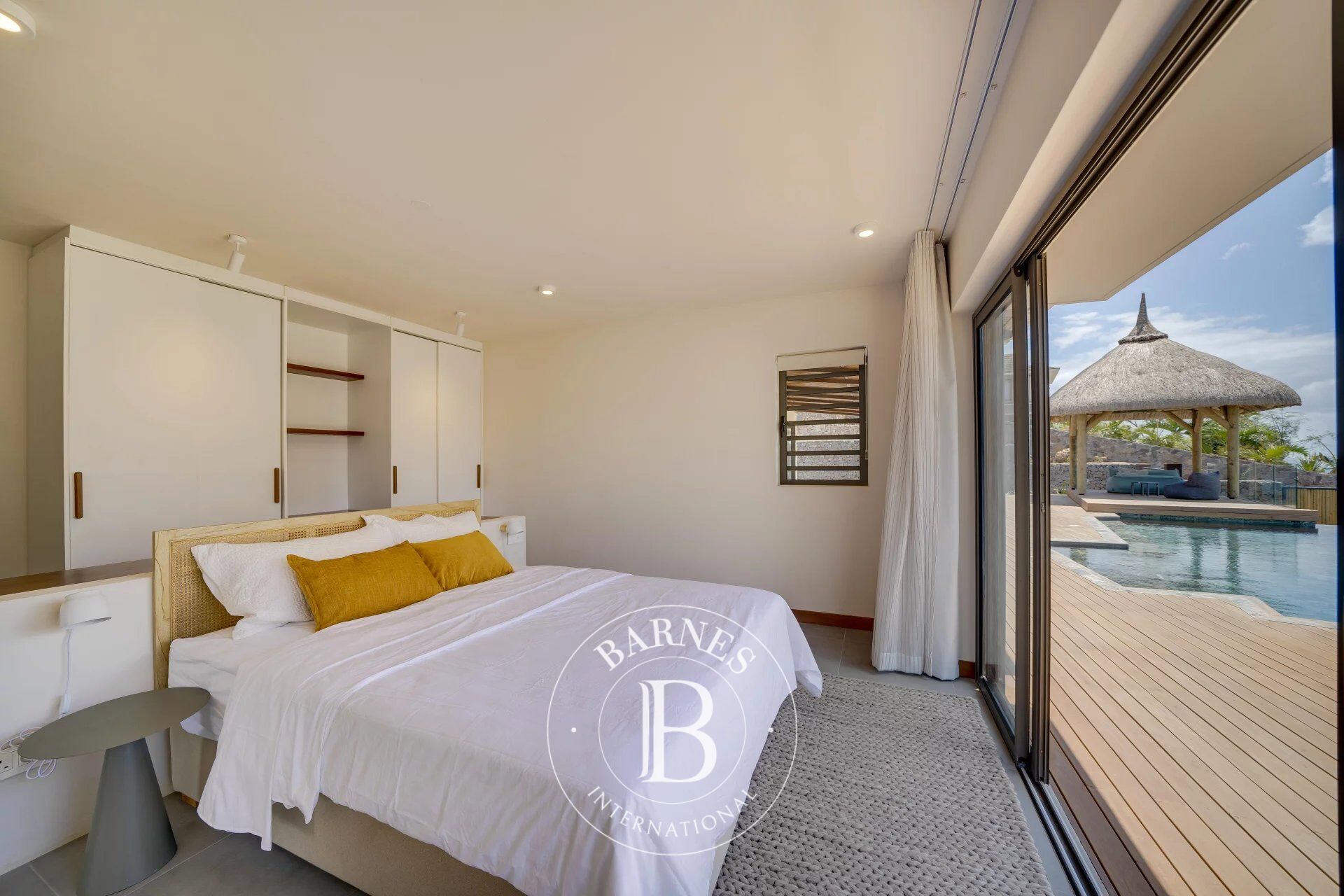 Villa Tamarin - picture 10