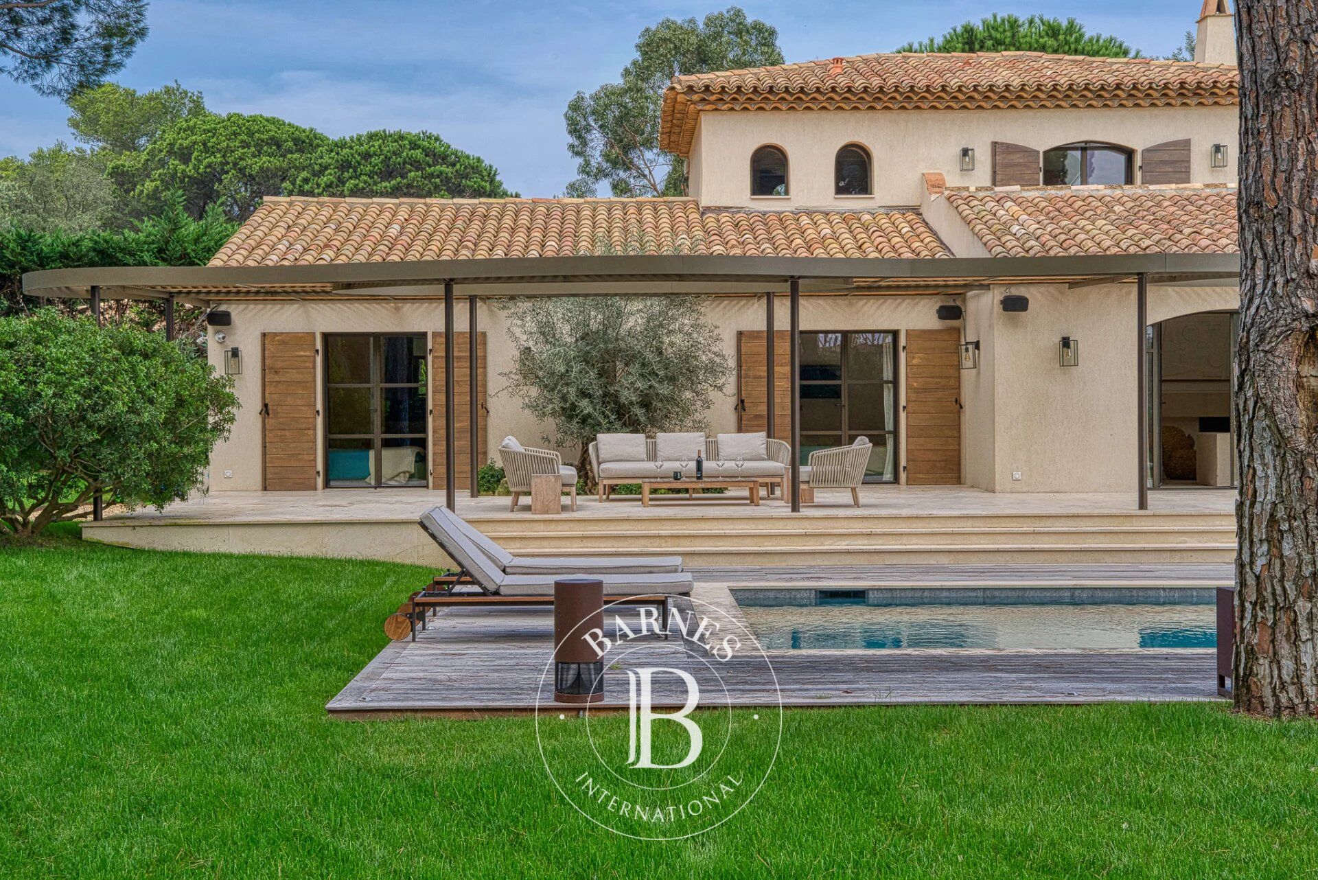 RAMATUELLE - SECTEUR TAHITI - 5 CHAMBRES - PROCHE DES PLAGES - picture 1