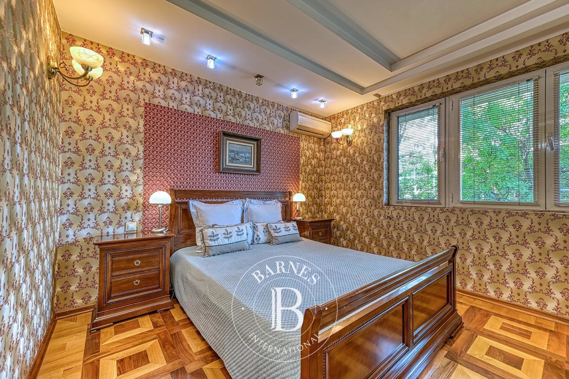 Penthouse Sofia - picture 16