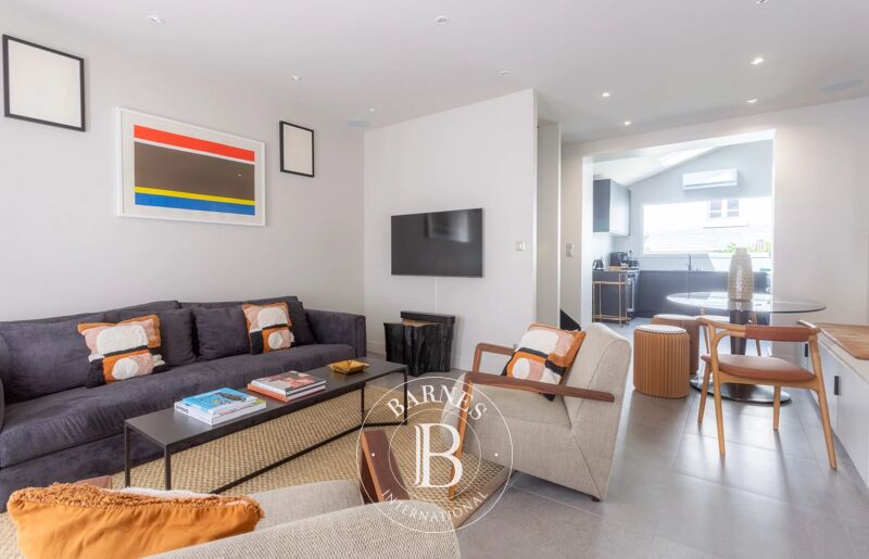 For Rent Townhouse | Deauville - picture 1