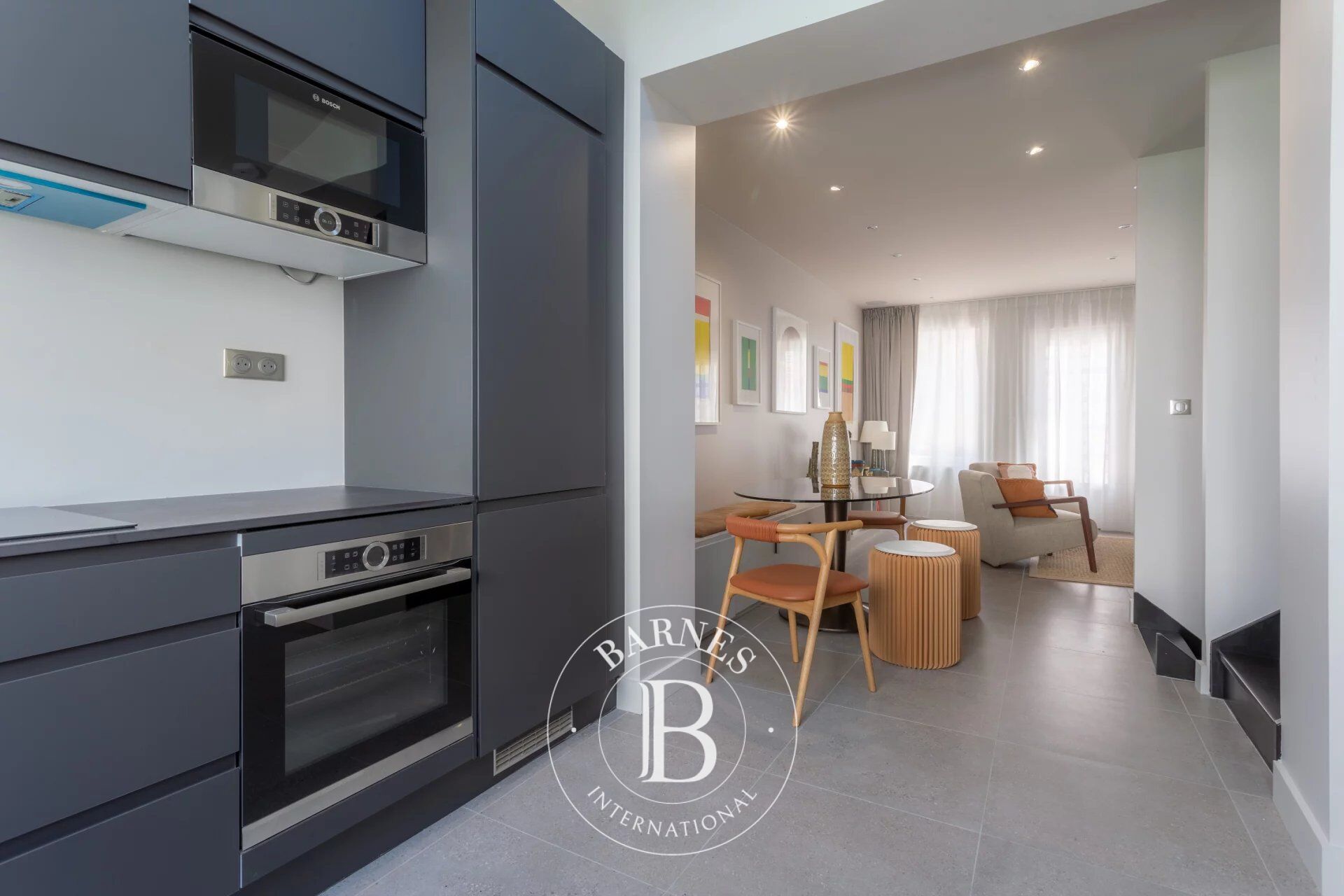 DEAUVILLE - GOLDEN TRIANGLE - 4-BED VILLA - picture 3