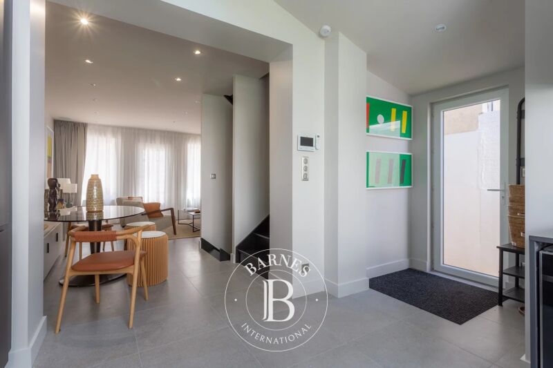 For Rent Townhouse | Deauville - picture 2