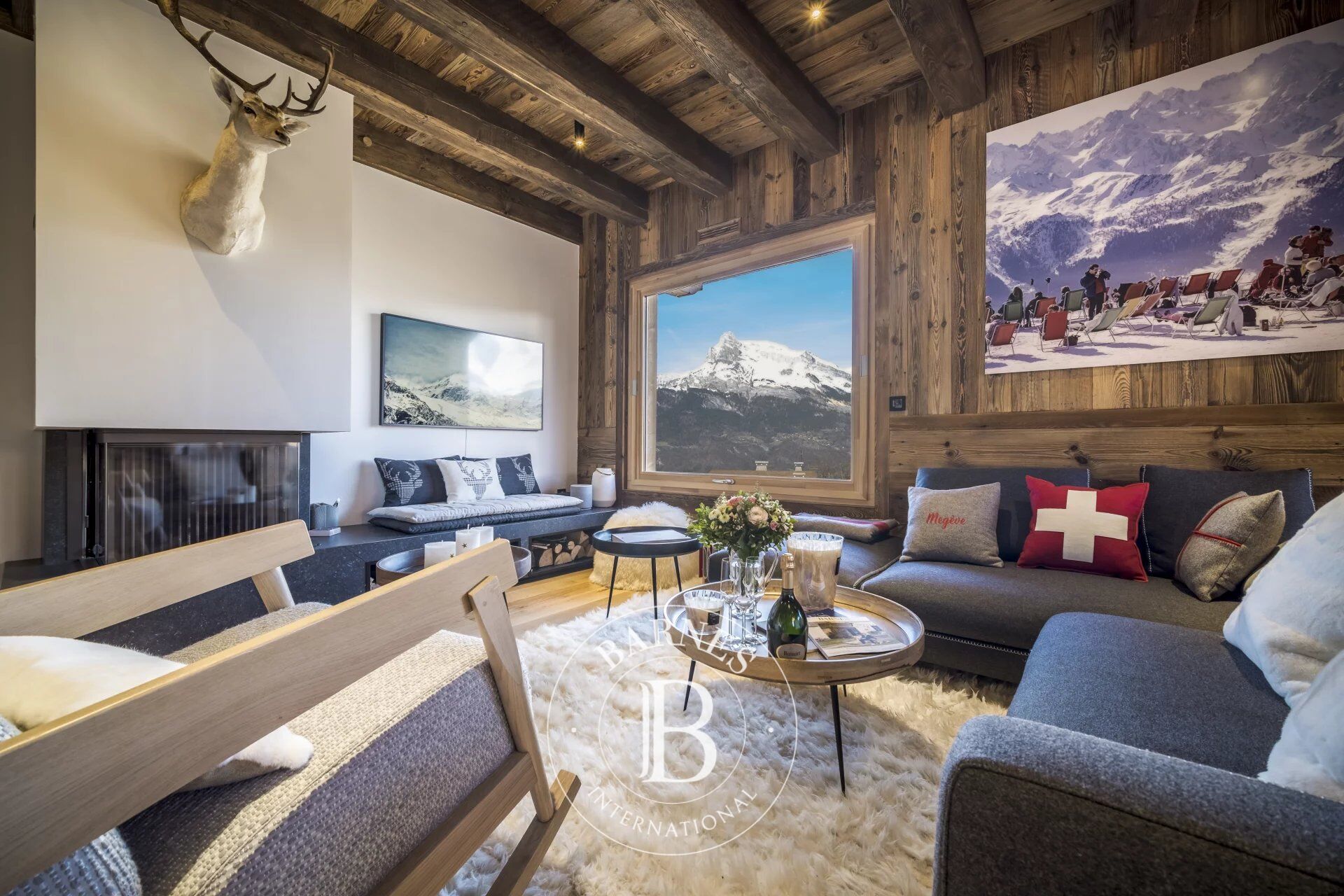 EXCLUSIVITE - APPARTEMENT DUPLEX CENTRE DU VILLAGE - picture 2