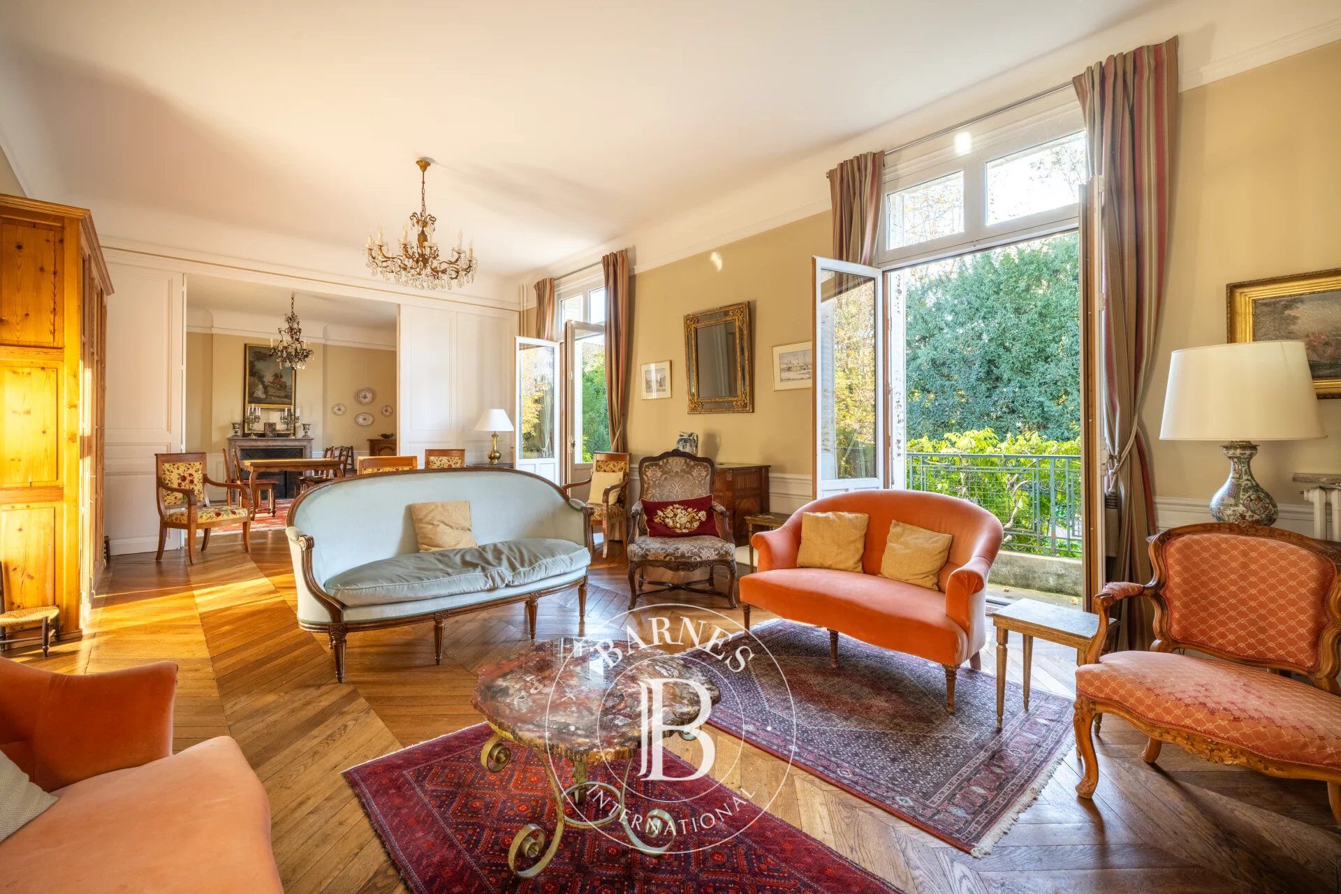 Casa Versailles - picture 3