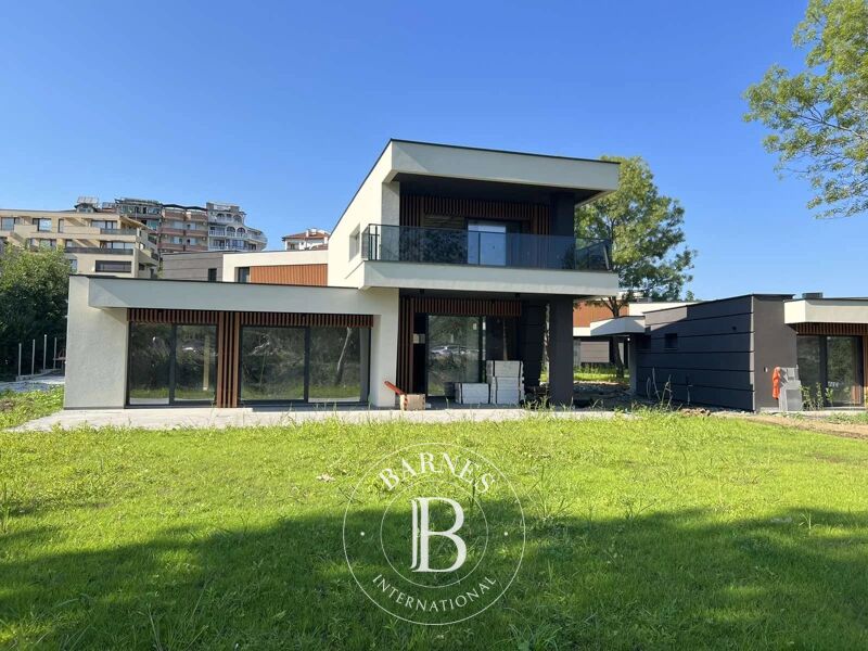 Venta, Casa Tsarevo - picture 1