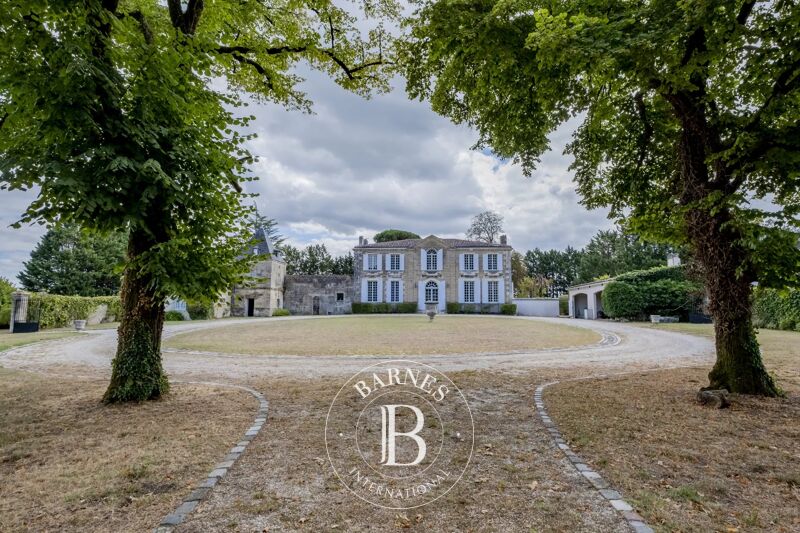 Zu verkaufen, Schloß Léognan - picture 1