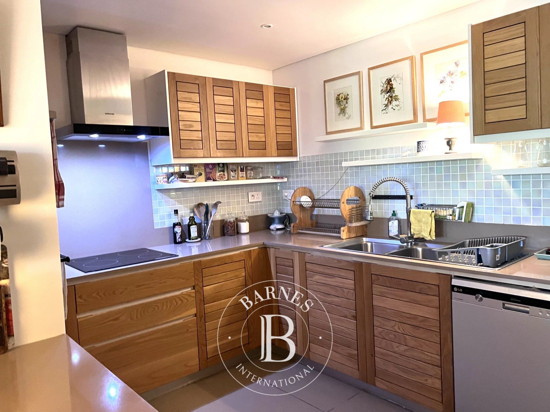 Daire Haute Rive - picture 5