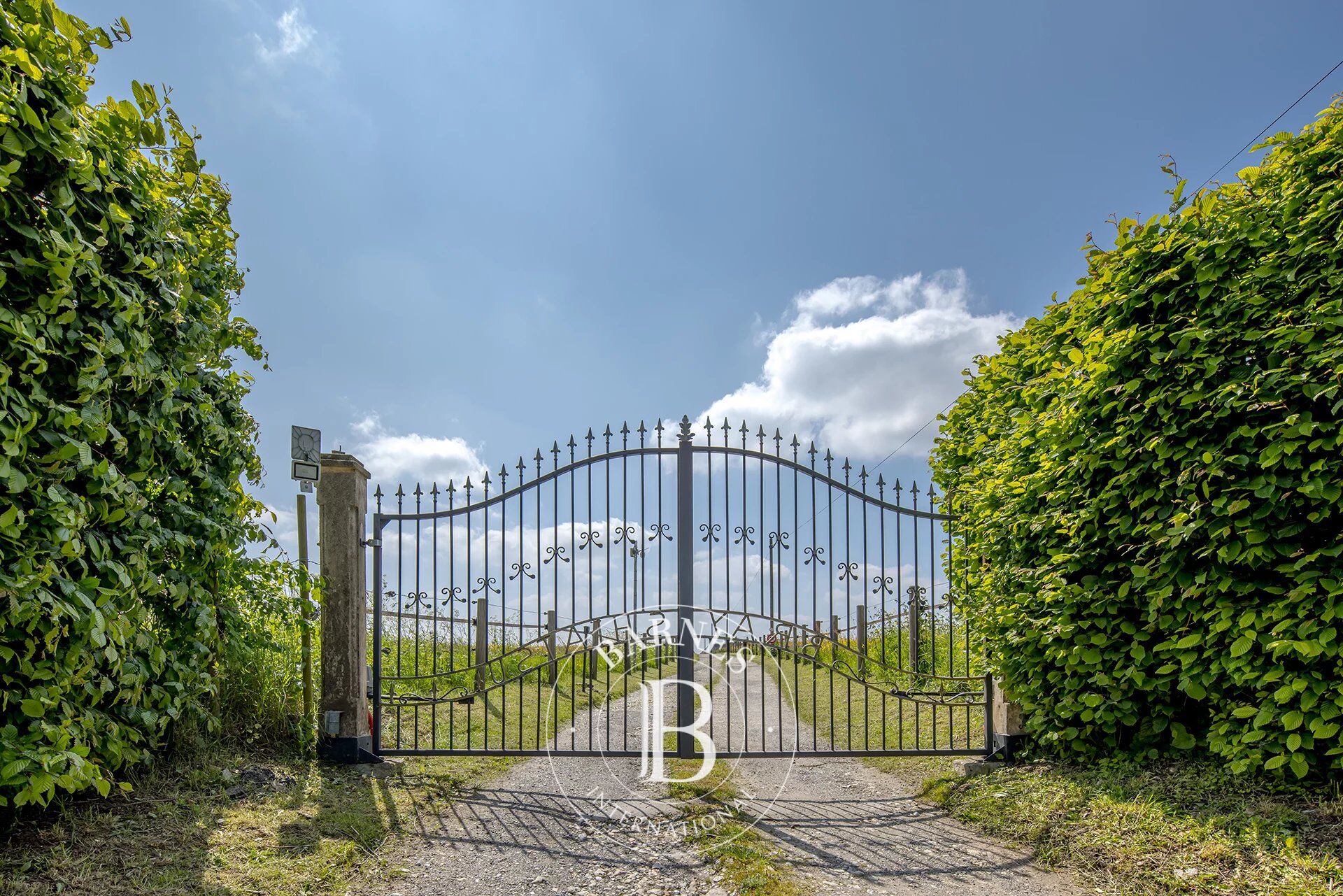 Forges-les-Eaux - Equestrian property and renovated Norman house - 11ha - picture 3