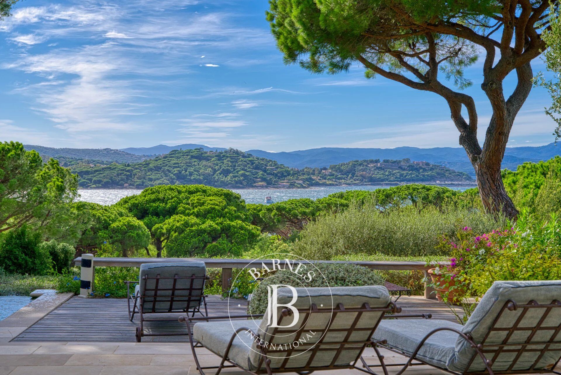 SAINT-TROPEZ - LES PARCS - SEA VIEW - 5 BEDROOMS - picture 3