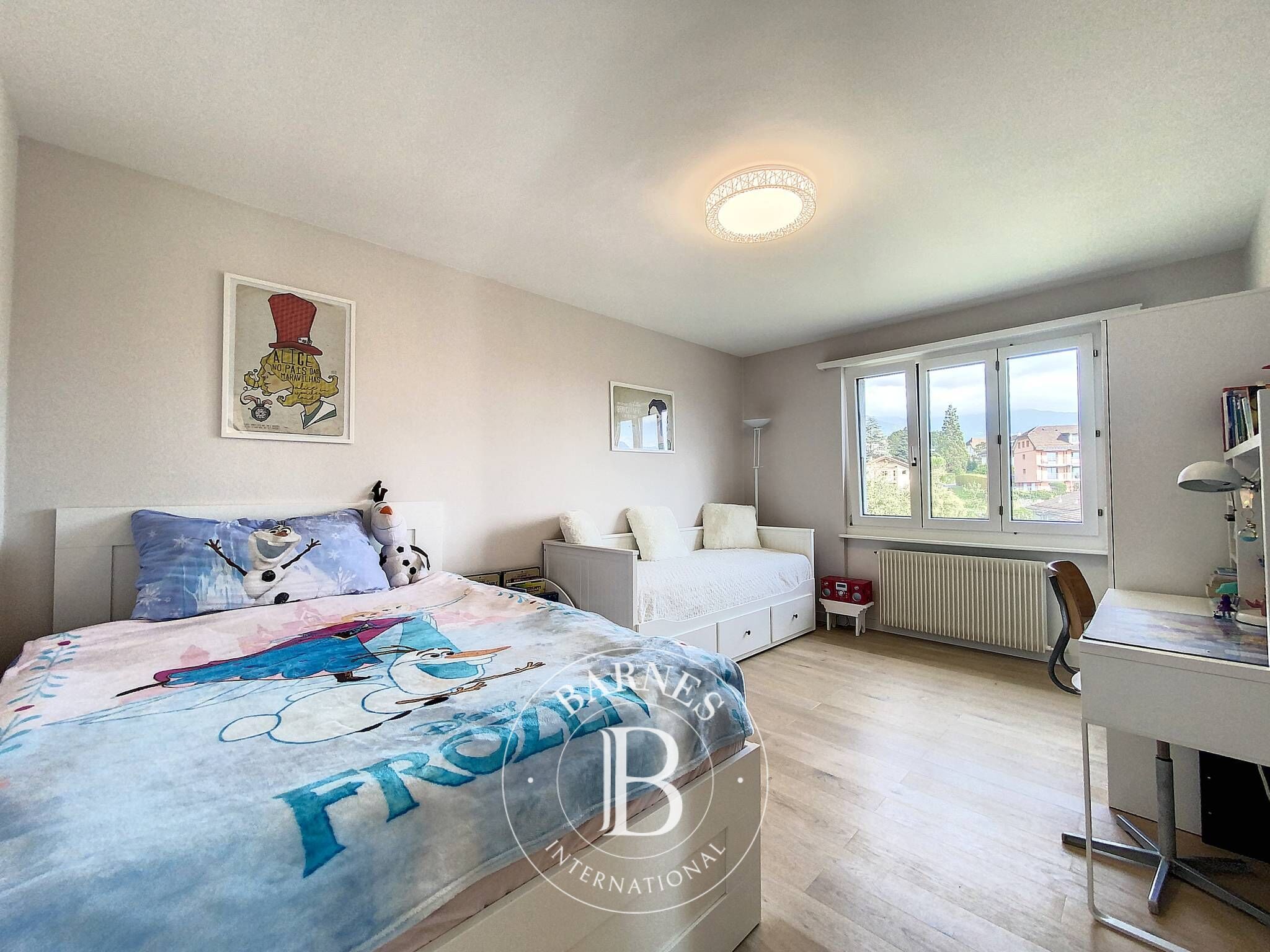 Villa Vevey - picture 9