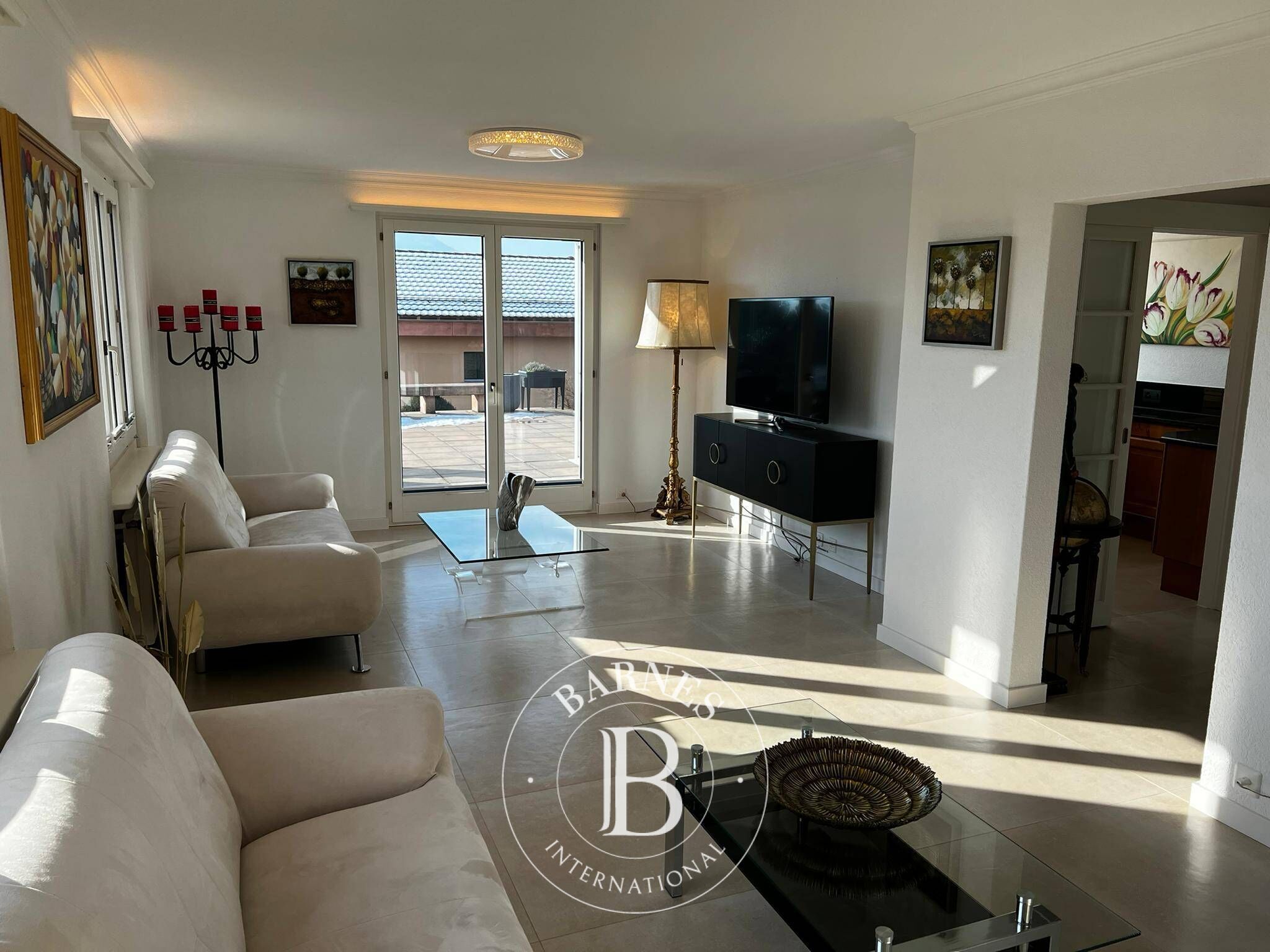 Villa Vevey - picture 4