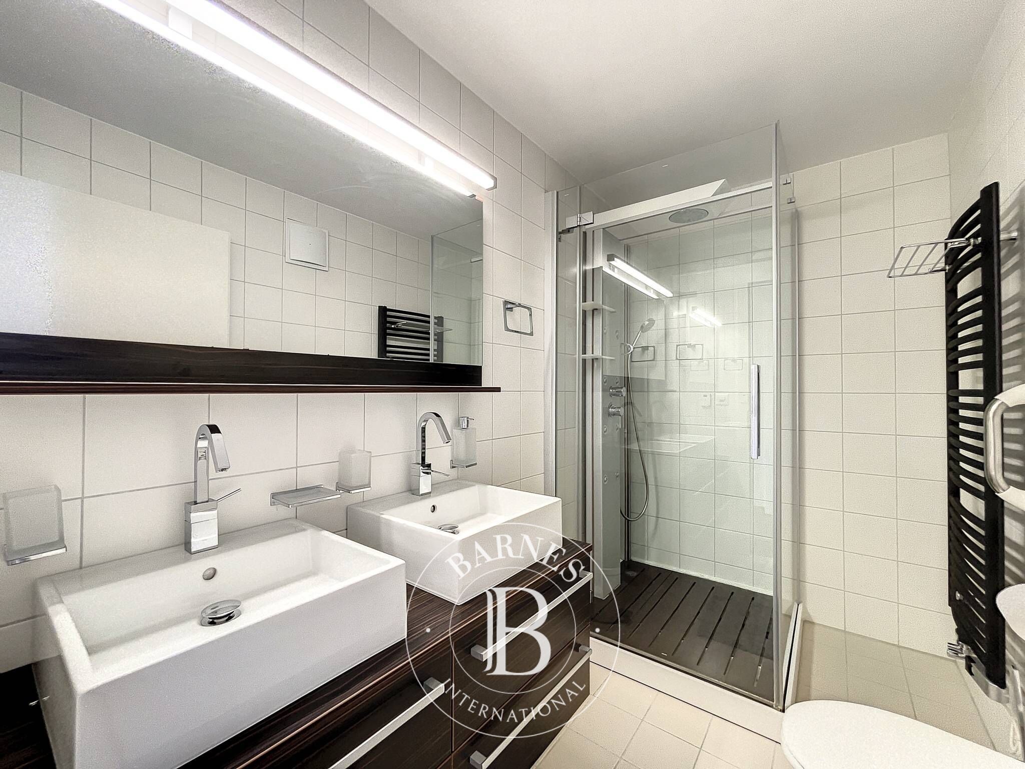 Daire Montreux - picture 13