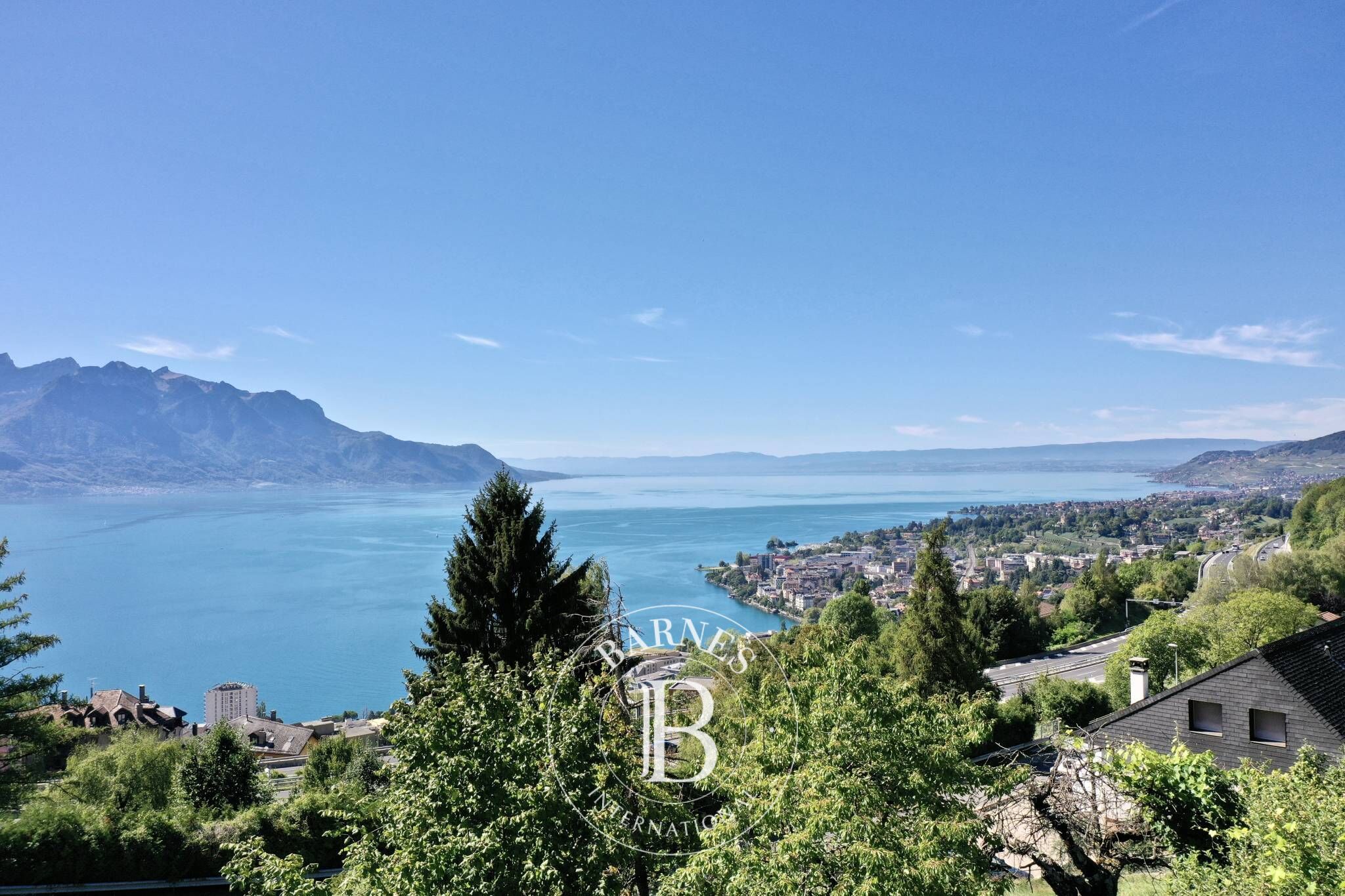 Daire Montreux - picture 6
