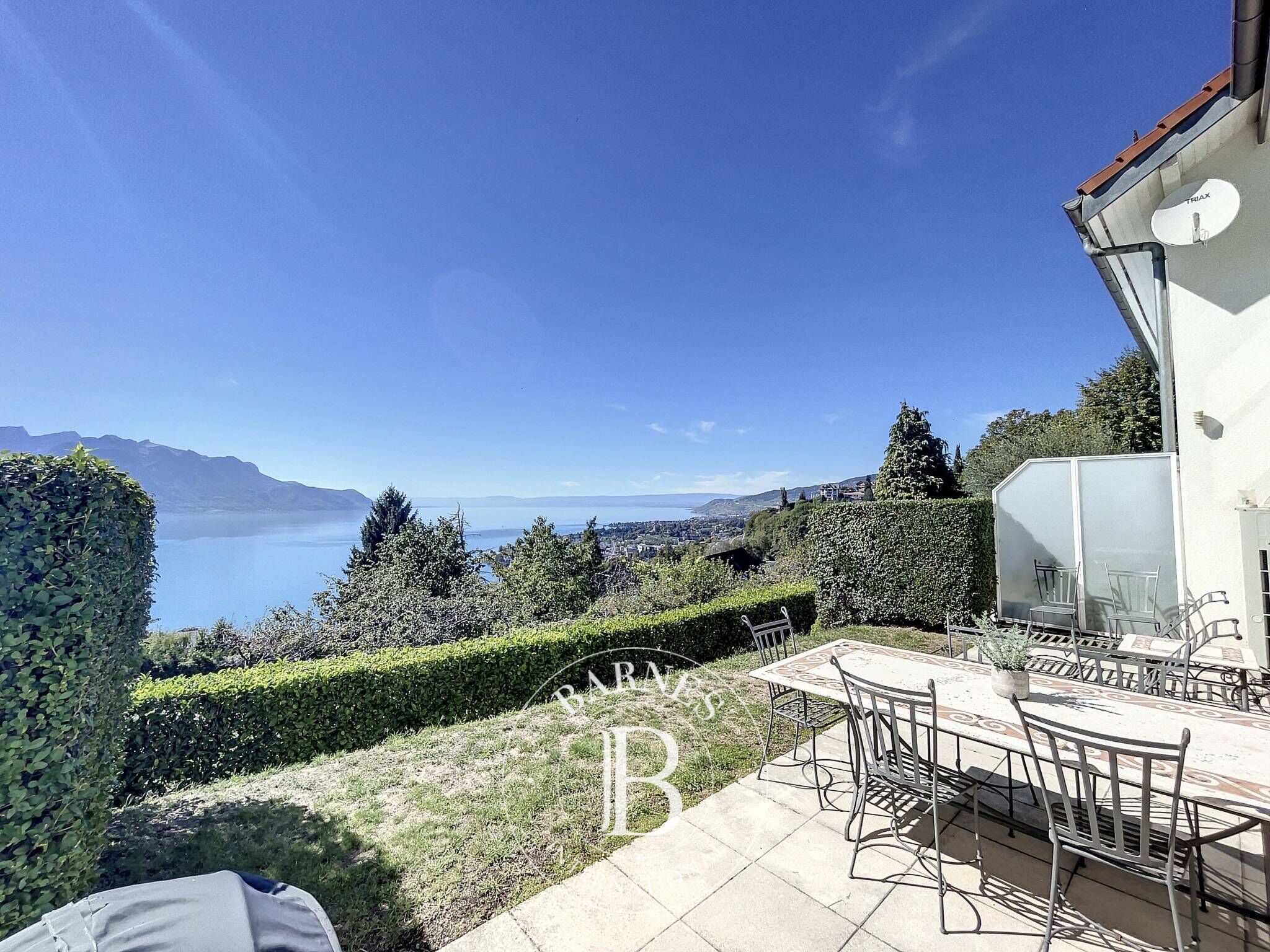 Daire Montreux - picture 17