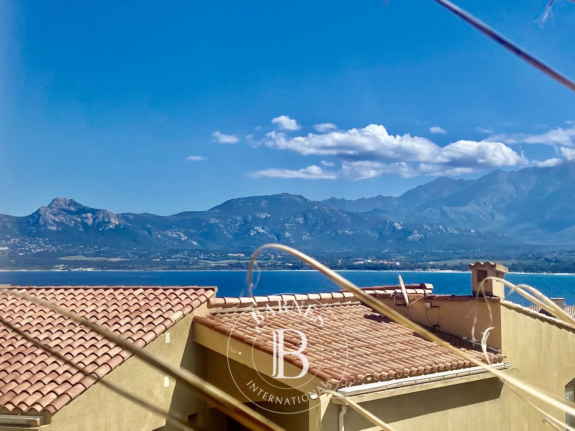 Calvi, 5-room flat, walking distance to the beach - picture 1