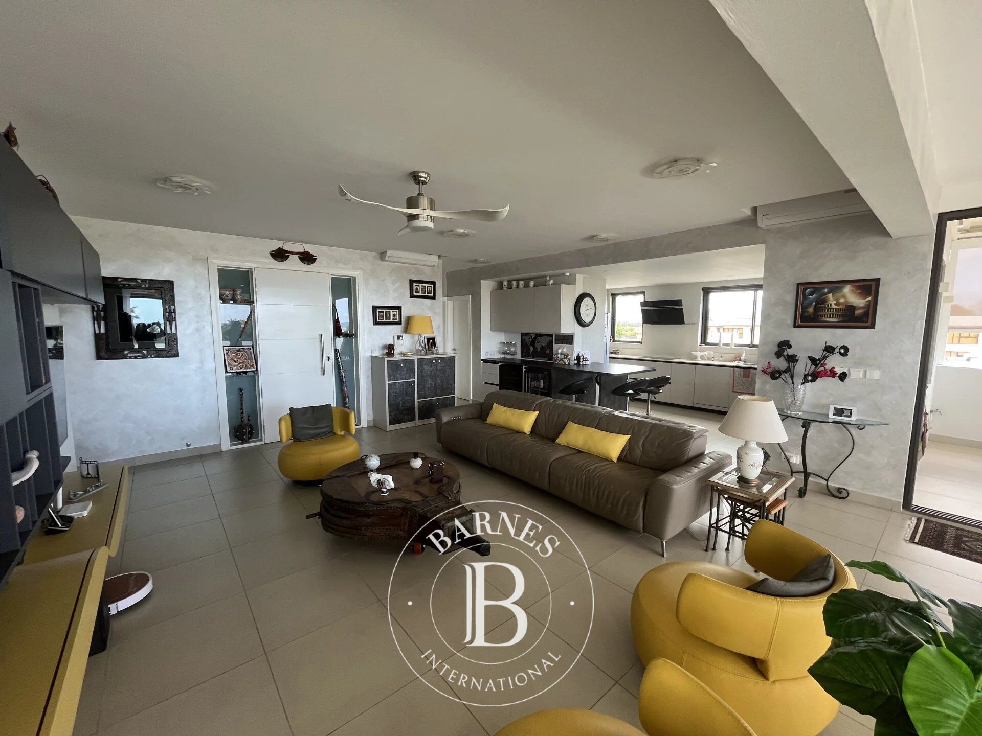 Penthouse Rivière Noire - picture 4