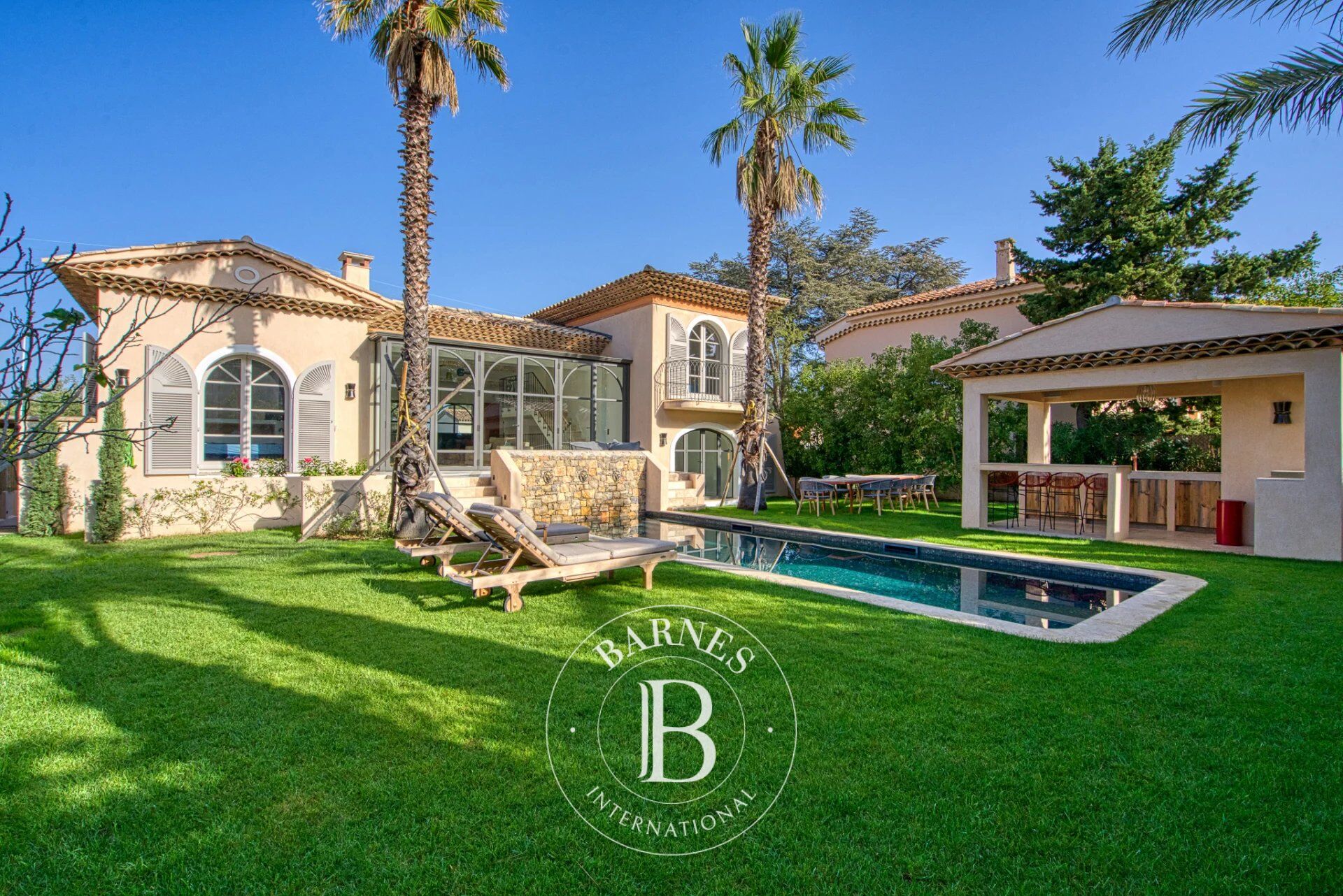 Villa Saint-Tropez - picture 2