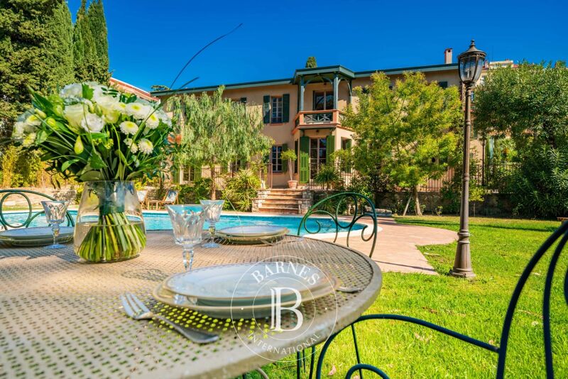 For Rent, Villa Cannes - picture 1