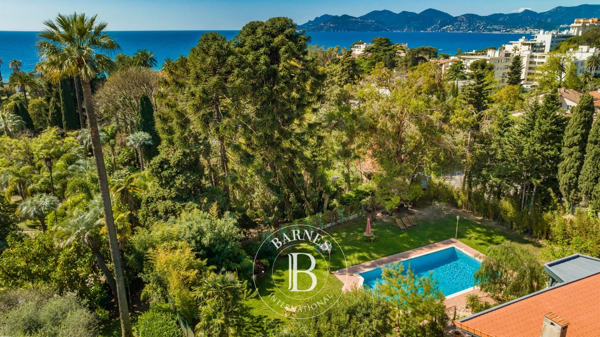 Villa Cannes - picture 2