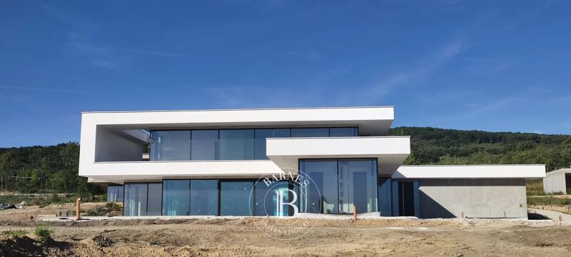 Venta, Villa Budajenő - picture 1