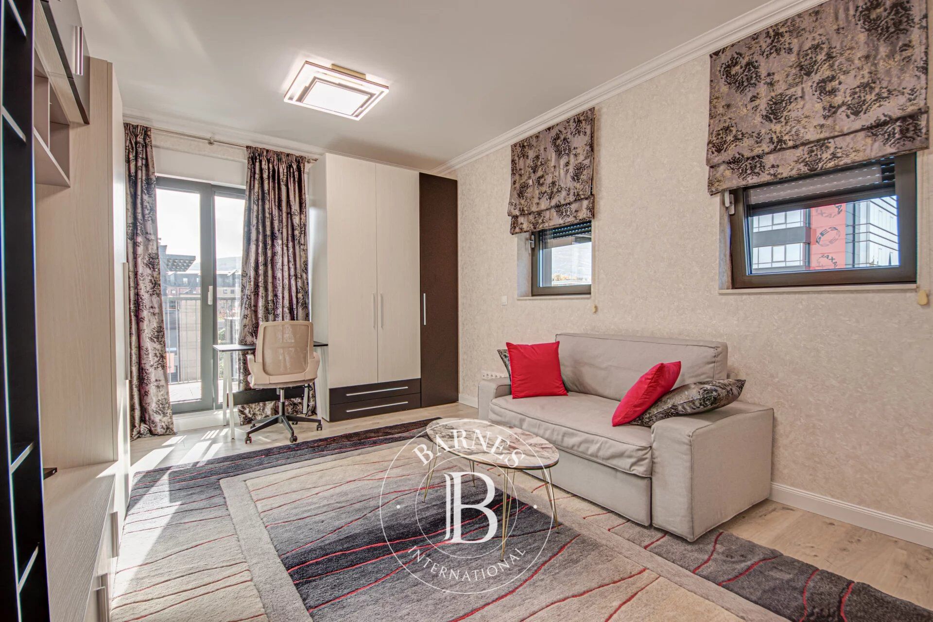 Penthouse Sofia - picture 36